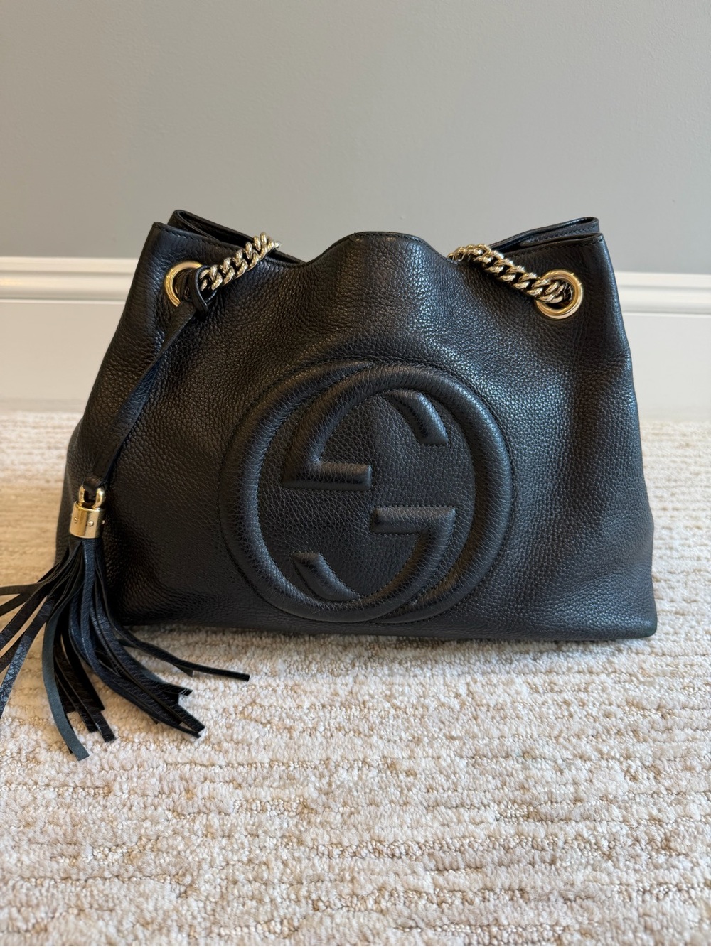 Gucci Black Pebbled Medium Leather Shoulder Bag with Tassel and Chain
